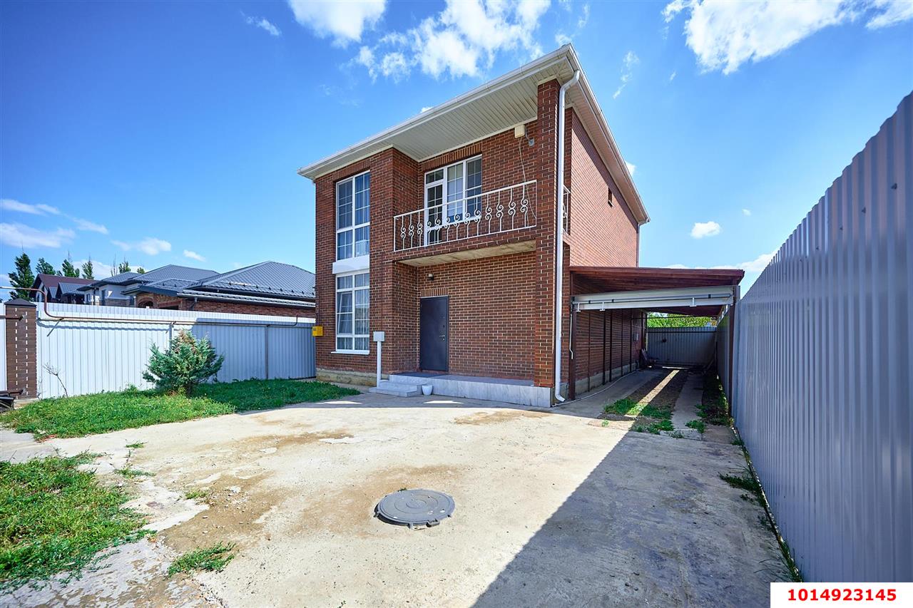 Фото №2: Дом 147 м² + 4 сот. - Краснодар, Прикубанский внутригородской округ, п. коттеджный  Зелёная Долина, ул. Кельтская, 26