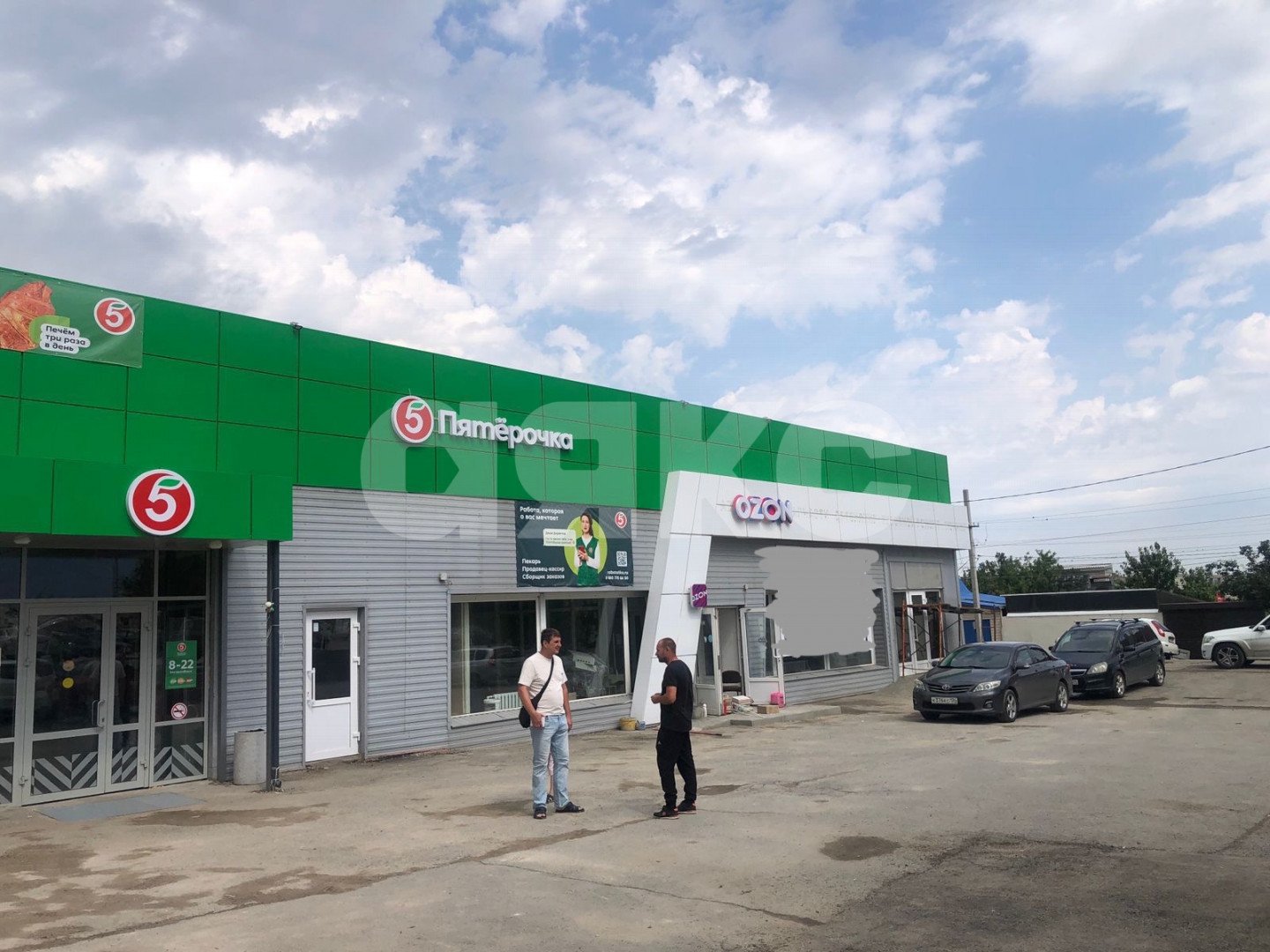 Фото №1: Коммерция 871 м² - Волгоград, Ворошиловский, ж/р Дар-Гора, ул. Азизбекова, 20