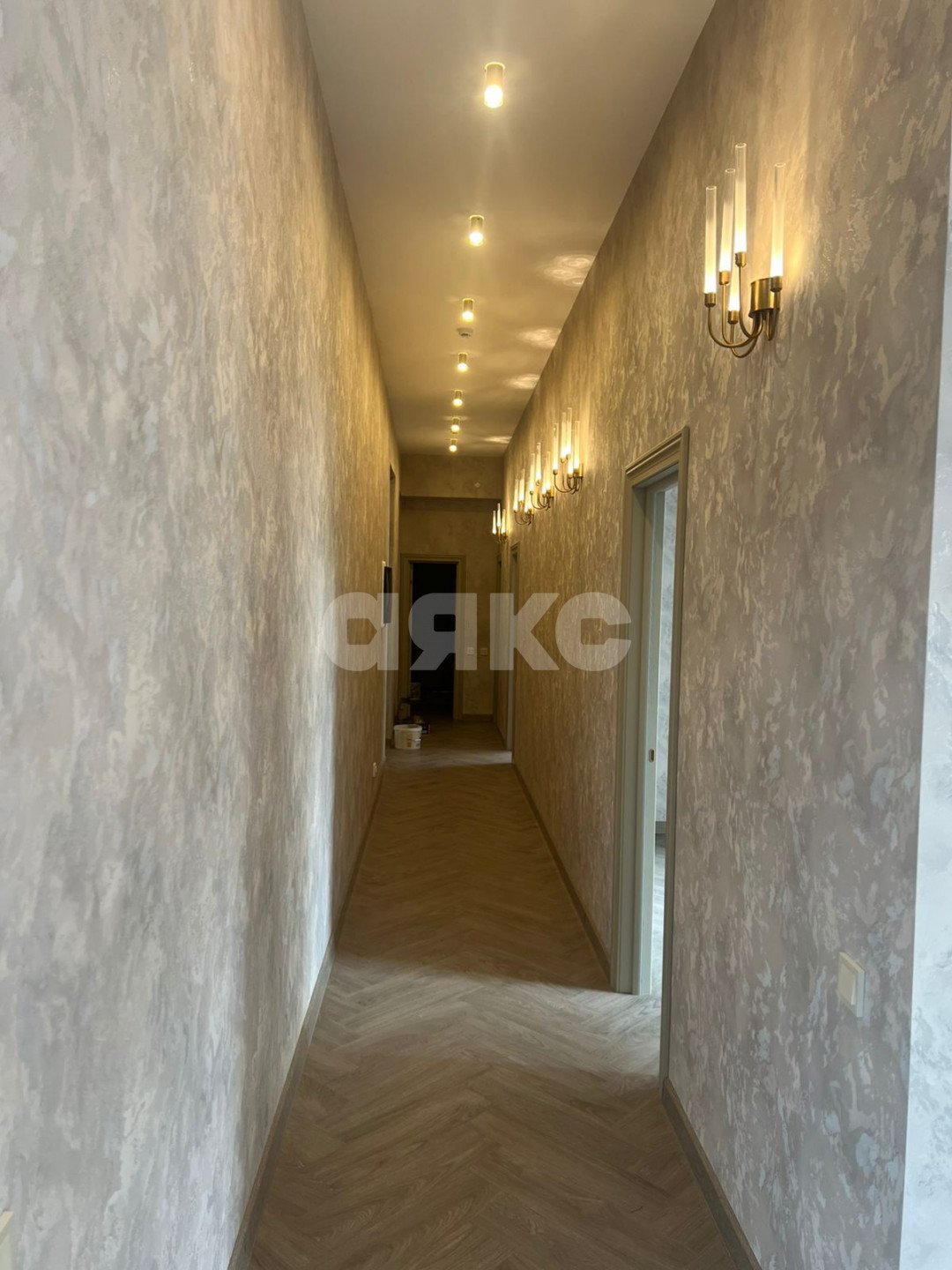 Фото №2: Коммерция 360 м² - Ростов-на-Дону, Кировский, ул. Тельмана, 130