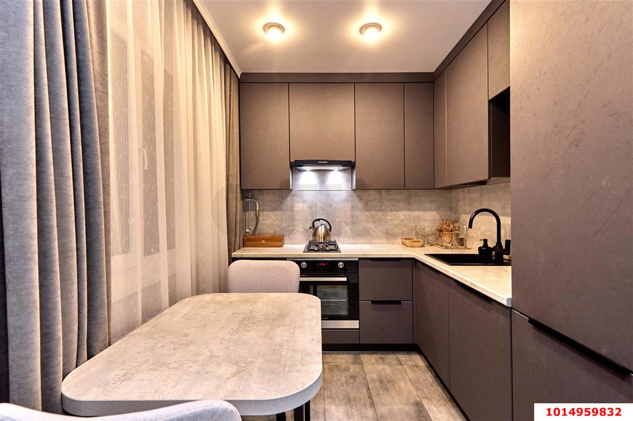 Фото №2: 2-комнатная квартира 48 м² - Краснодар, Гидростроителей, ул. имени Дмитрия Благоева, 2