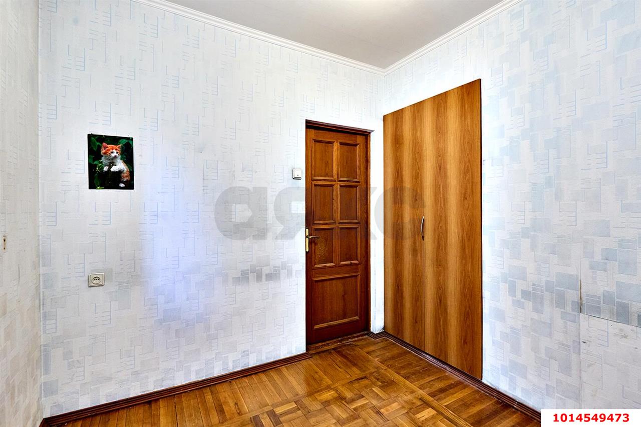 Фото №10: 3-комнатная квартира 58 м² - Краснодар, Центральный внутригородской округ, Черёмушки, мкр. Дубинка, пр-д 2-й  Айвазовского, 14