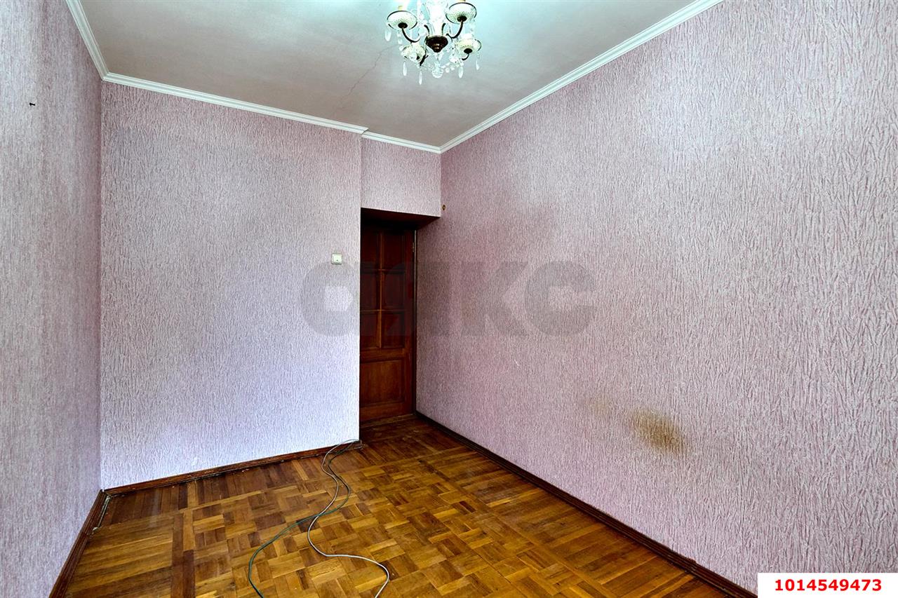 Фото №7: 3-комнатная квартира 58 м² - Краснодар, Центральный внутригородской округ, Черёмушки, мкр. Дубинка, пр-д 2-й  Айвазовского, 14