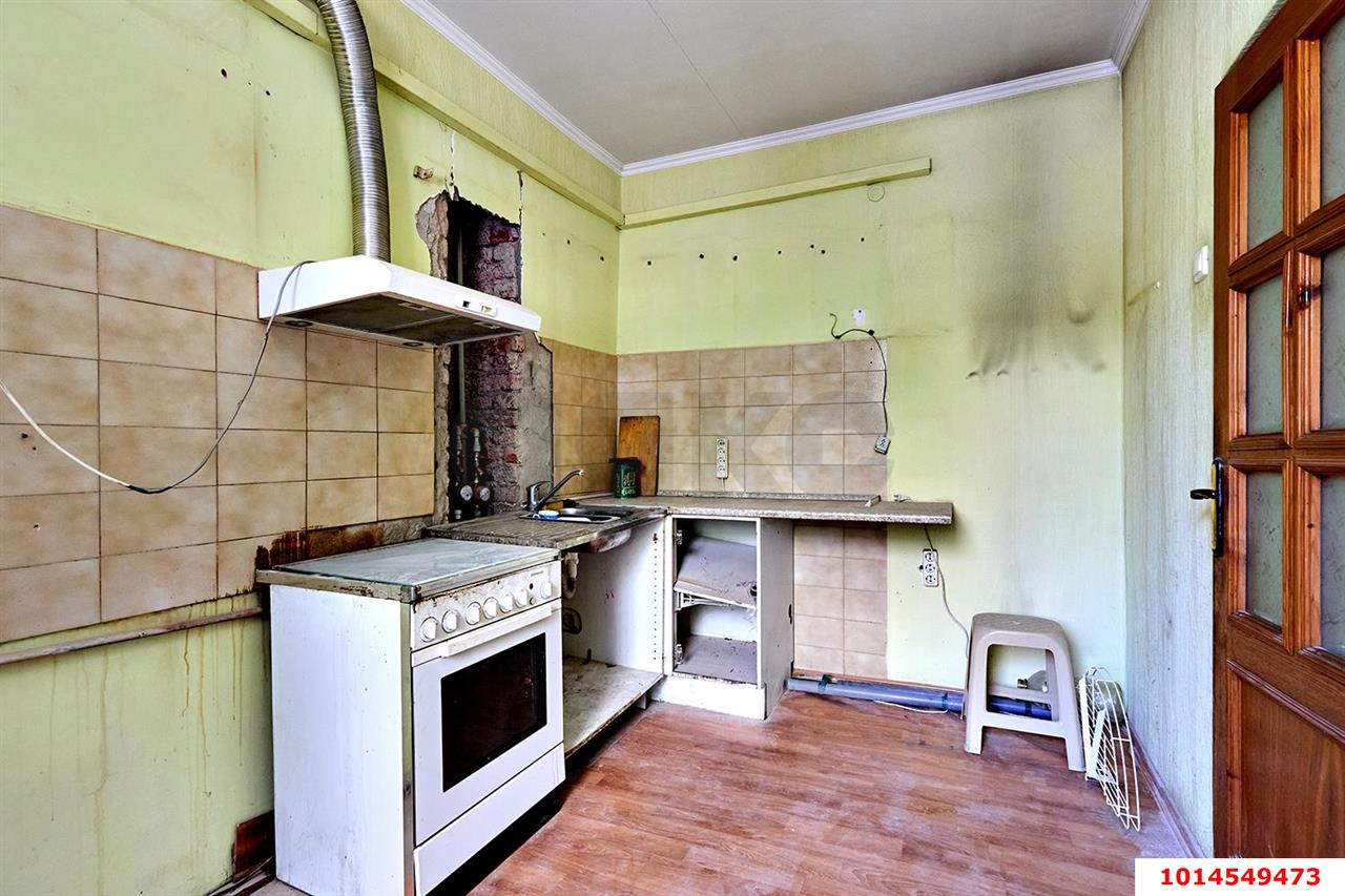 Фото №5: 3-комнатная квартира 58 м² - Краснодар, Центральный внутригородской округ, Черёмушки, мкр. Дубинка, пр-д 2-й  Айвазовского, 14