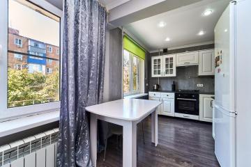 Фото №4: 2-комнатная квартира 46 м² - Краснодар, мкр. Центральный, ул. Котовского, 90