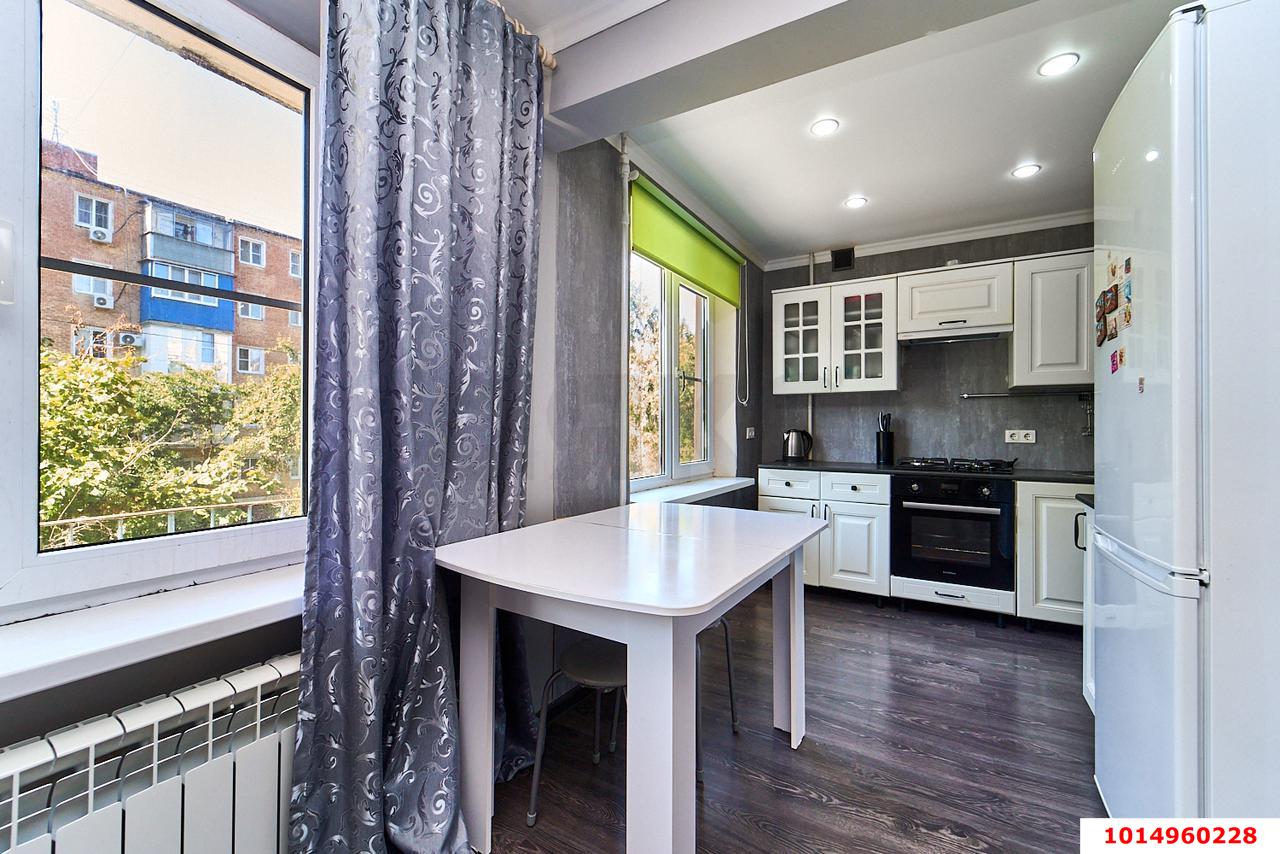 Фото №4: 2-комнатная квартира 46 м² - Краснодар, Западный внутригородской округ, Фестивальный, мкр. Центральный, ул. Котовского, 90