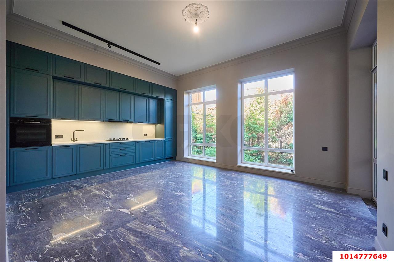 Фото №11: Дом 375 м² + 15.16 сот. - Ленина, Карасунский внутригородской округ, ул. Вольная, 110