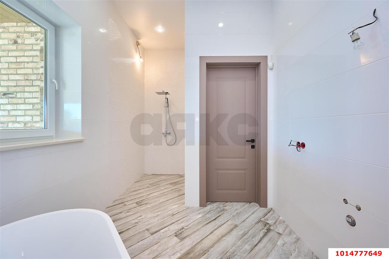 Фото №24: Дом 375 м² + 15.16 сот. - Ленина, Карасунский внутригородской округ, ул. Вольная, 110