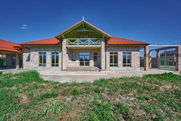 Фото №1: Дом 375 м² - Ленина, мкр. Карасунский внутригородской округ, ул. Вольная, 110