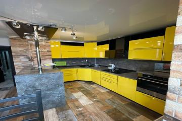 Фото №1: 2-комнатная квартира 56 м² - Краснодар, мкр. Восточно-Кругликовский, ул. Черкасская, 64