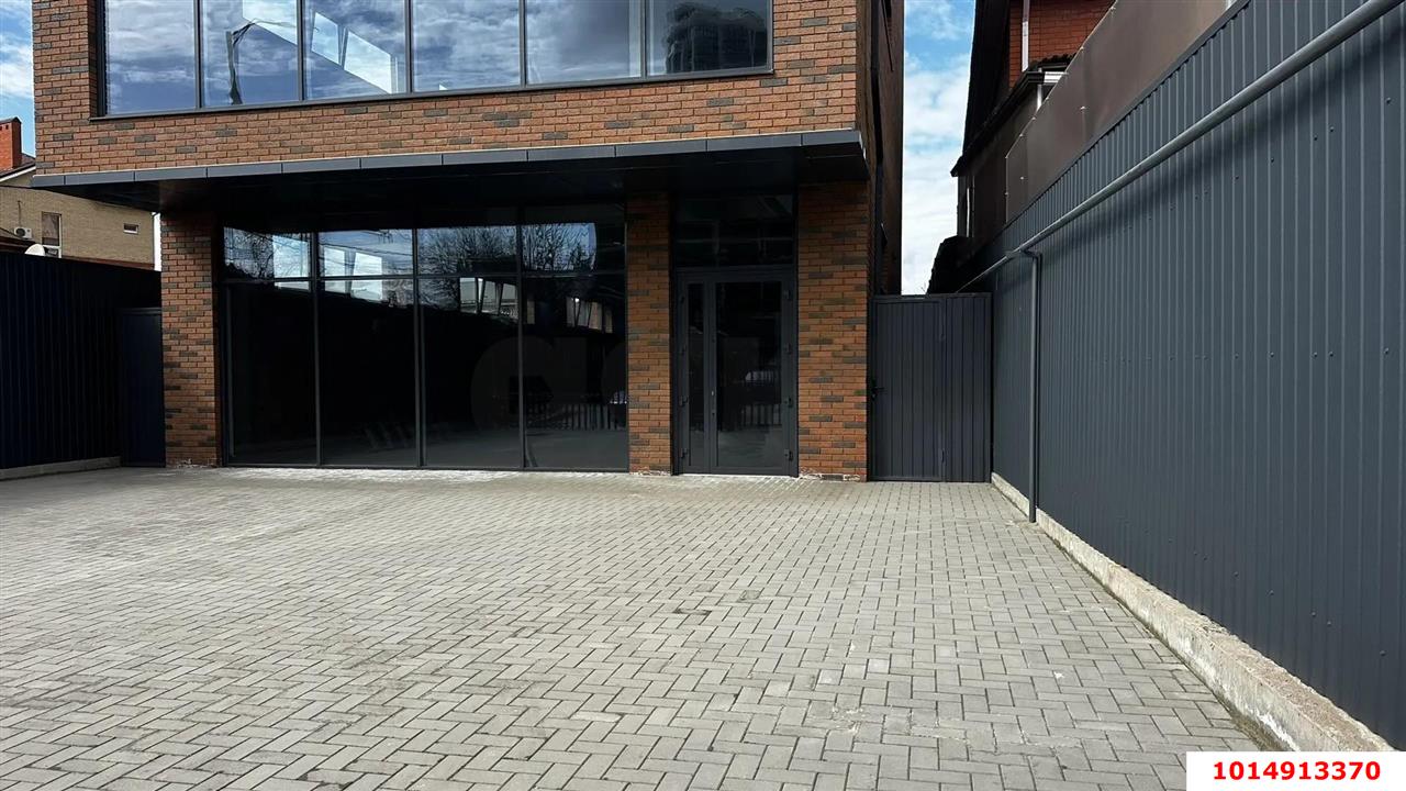 Фото №1: Отдельное здание 555 м² - Краснодар, Кожзавод, мкр. Западный внутригородской округ, ул. Скорняжная, 39