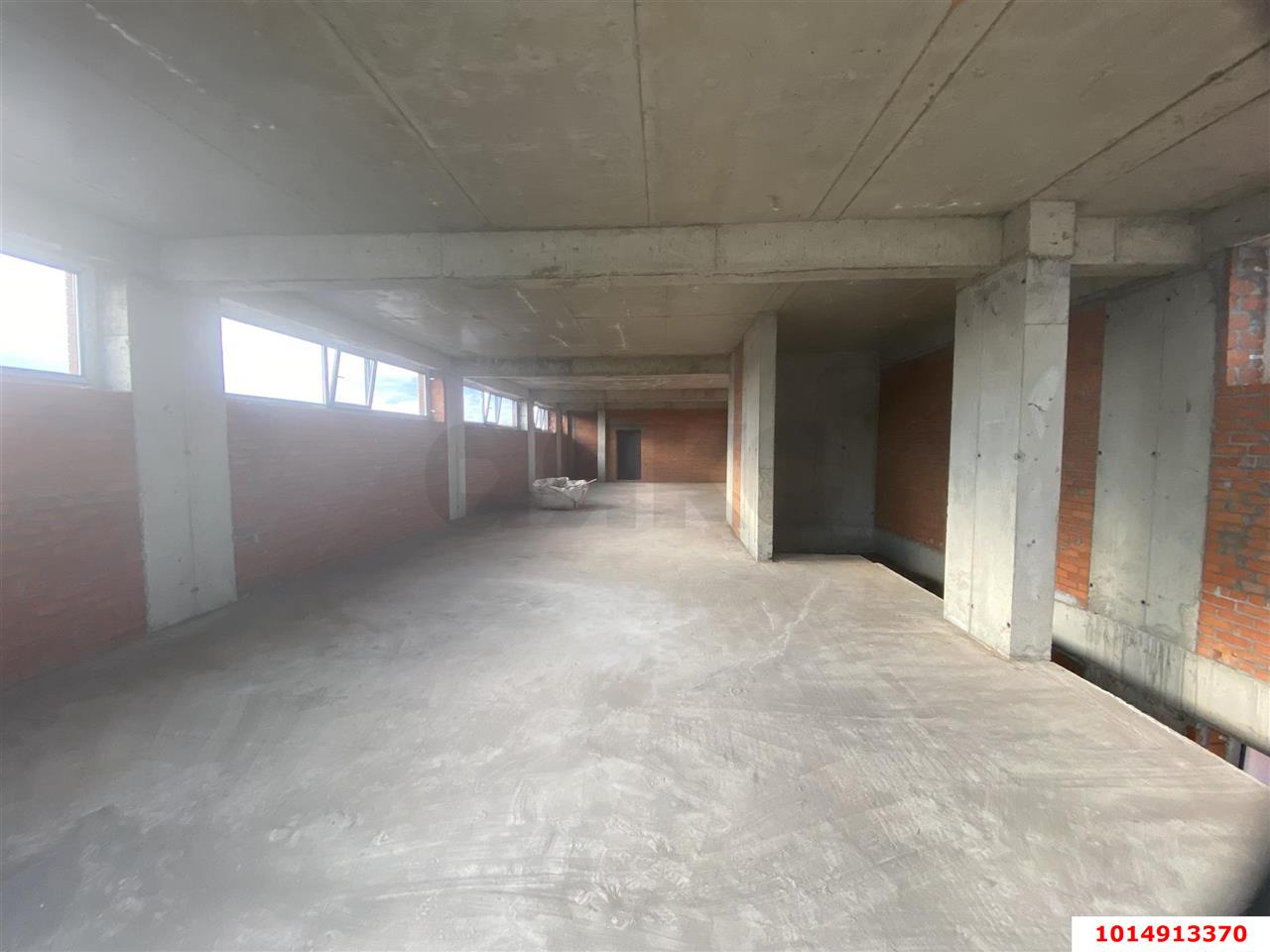 Фото №10: Дом 555 м² + 4.57 сот. - Краснодар, Кожзавод, мкр. Западный внутригородской округ, ул. Скорняжная, 39