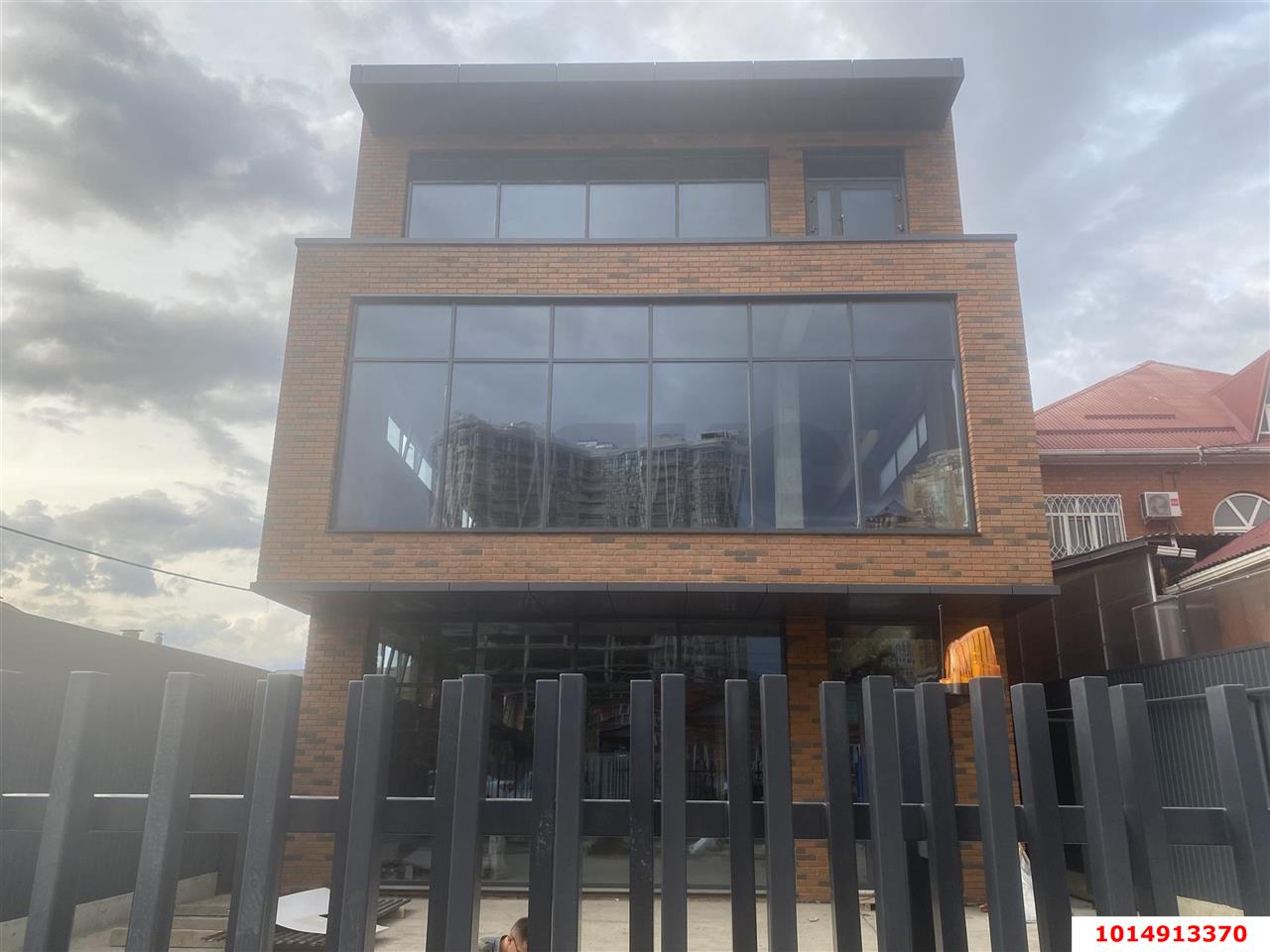 Фото №9: Отдельное здание 555 м² - Краснодар, Западный внутригородской округ, ул. Скорняжная, 39