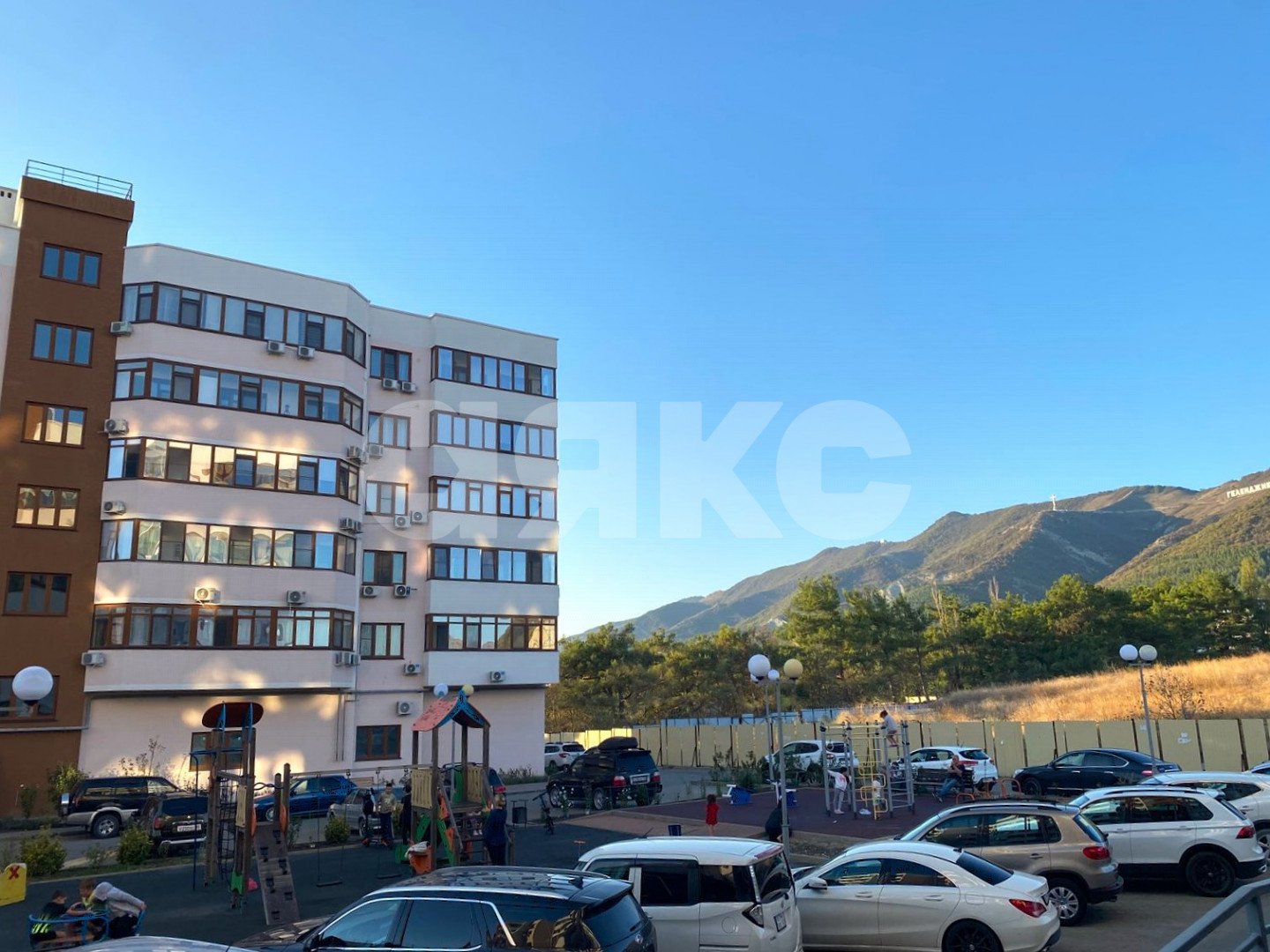 Фото №6: 1-комнатная квартира 42 м² - Геленджик, жилой комплекс Созвездие, пр-кт Геленджикский, 4В
