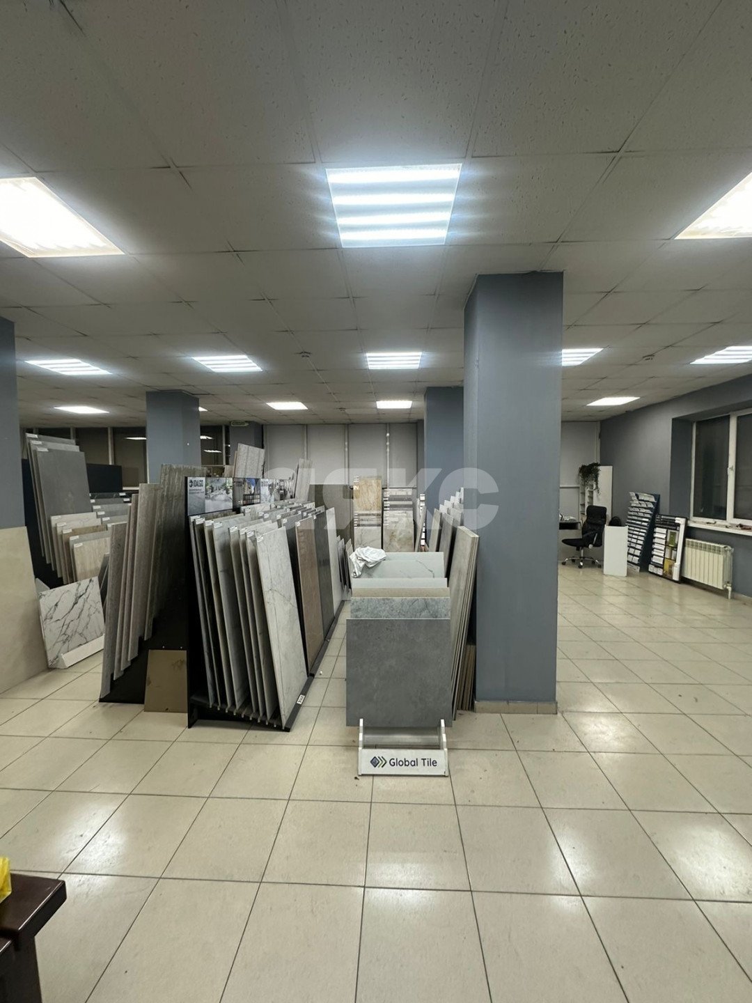 Фото №2: Коммерция 190 м² - Ростов-на-Дону, квартал Змиёвка, ул. Мадояна, 198А