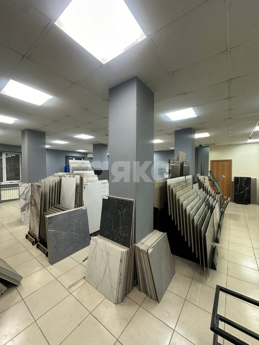 Фото №3: Коммерция 190 м² - Ростов-на-Дону, квартал Змиёвка, ул. Мадояна, 198А