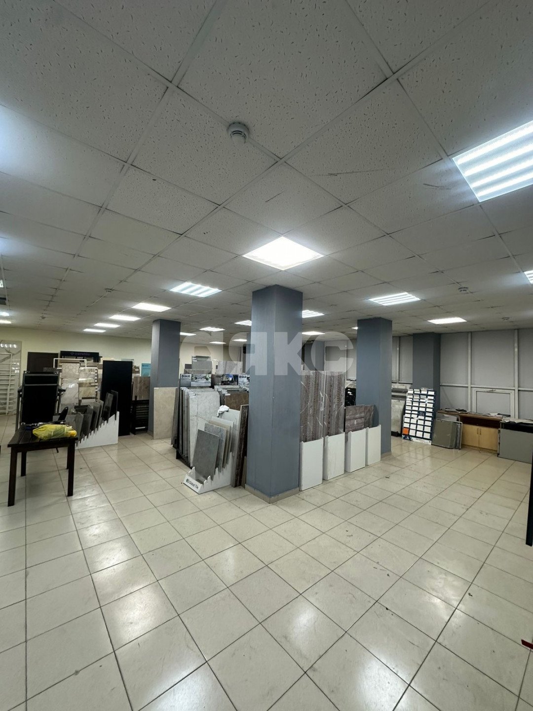 Фото №5: Коммерция 190 м² - Ростов-на-Дону, квартал Змиёвка, ул. Мадояна, 198А