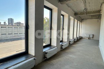 Фото №2: Коммерция 800 м² - Ростов-на-Дону, р. Кировский, ул. Текучёва, 171