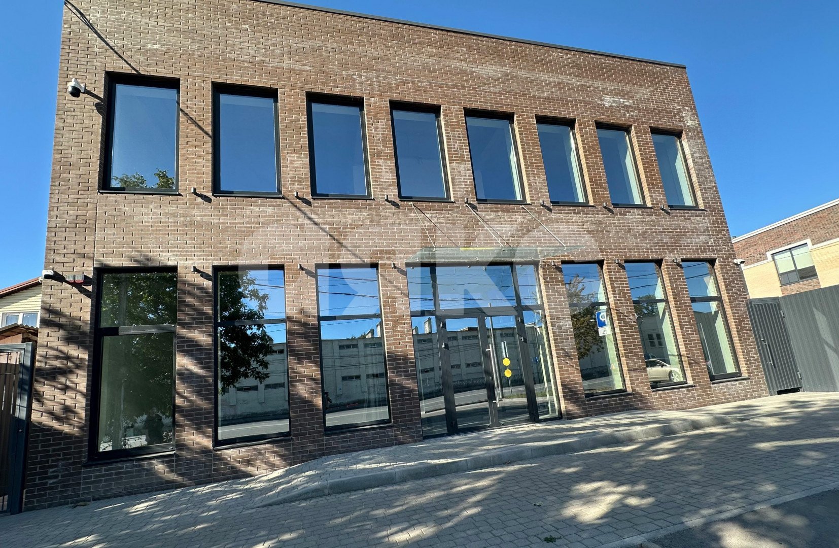 Фото №5: Коммерция 800 м² - Ростов-на-Дону, Кировский, ул. Текучёва, 171