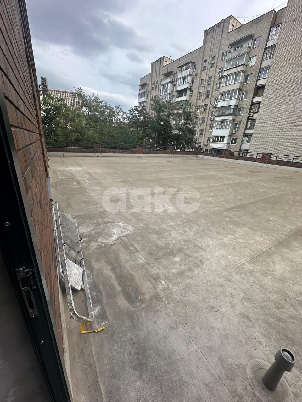 Фото №5: Коммерция 540 м² - Ростов-на-Дону, Кировский, ул. Тельмана, 130