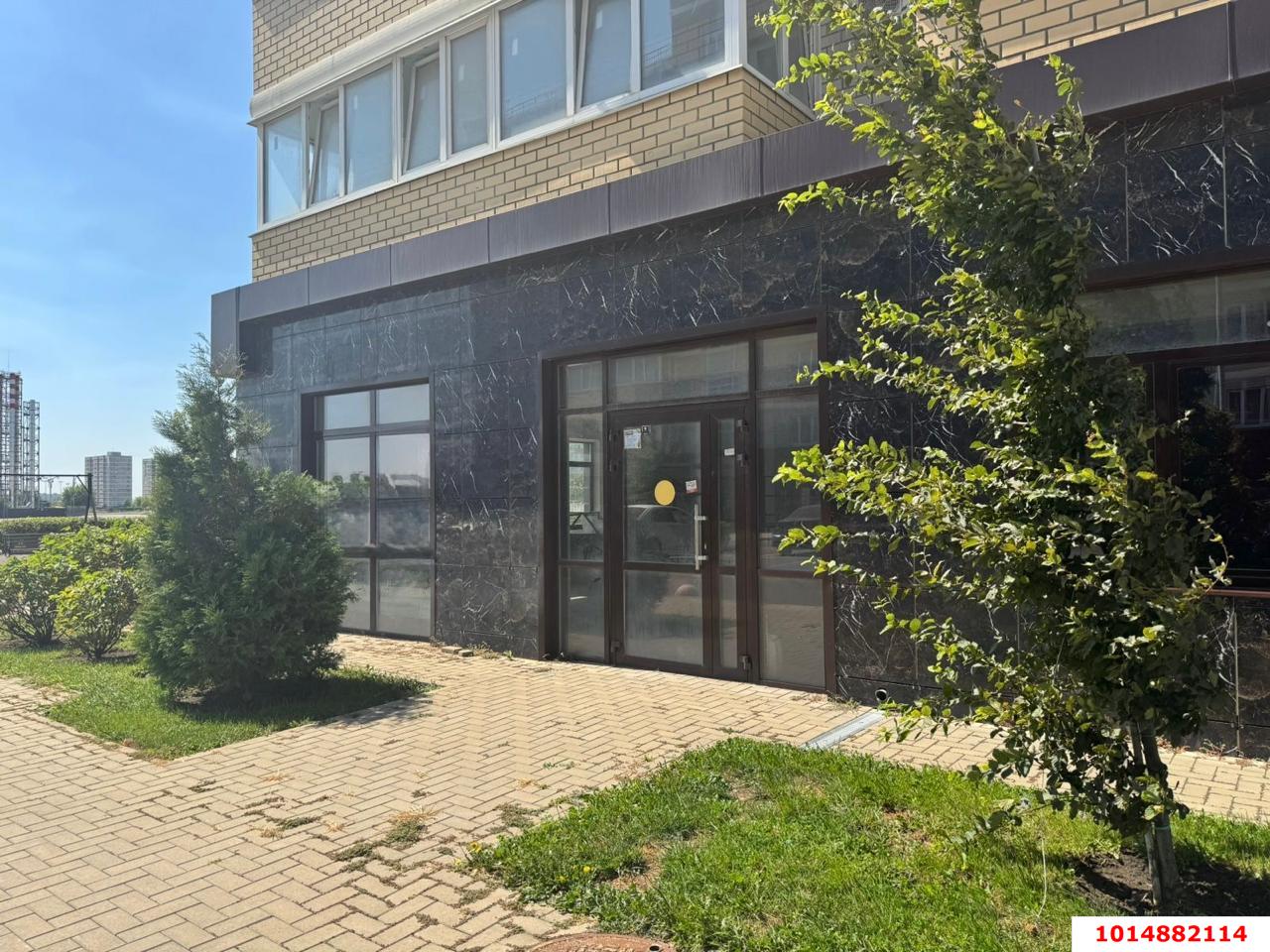 Фото №3: Торговое помещение 72 м² - Краснодар, Славянский, ул. Красных Партизан, 1/4к21