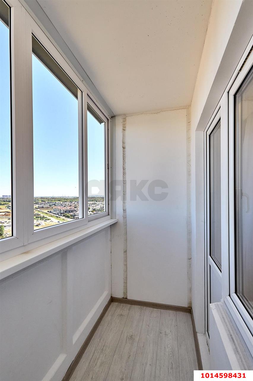 Фото №6: 3-комнатная квартира 91 м² - Краснодар, жилой комплекс Квартал № 6, ул. имени Героя Советского Союза Николая Воробьёва, 5