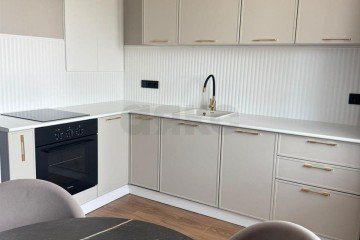 Фото №1: 1-комнатная квартира 40 м² - Краснодар, мкр. Центральный, ул. Севастопольская, 6/1