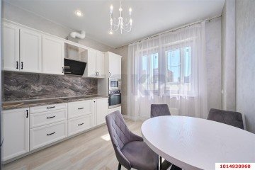 Фото №1: 1-комнатная квартира 43 м² - Краснодар, мкр. Солнечный, ул. Памяти Чернобыльцев, 1