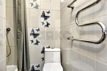 Фото №4: 2-комнатная квартира 30 м² - Краснодар, мкр. Центральный, ул. Ленина, 11