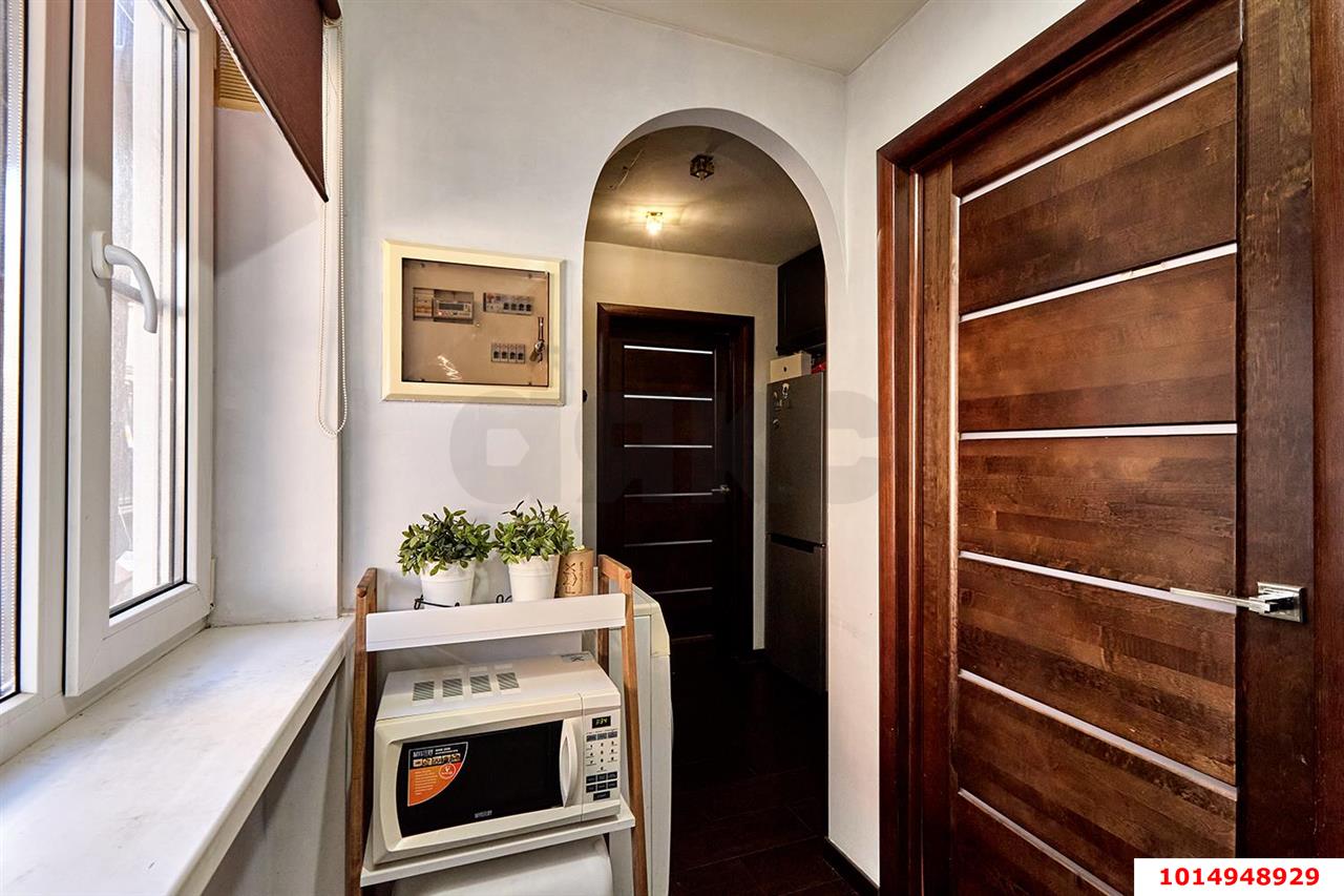 Фото №10: 2-комнатная квартира 30 м² - Краснодар, Западный внутригородской округ, мкр. Центральный, ул. Ленина, 11