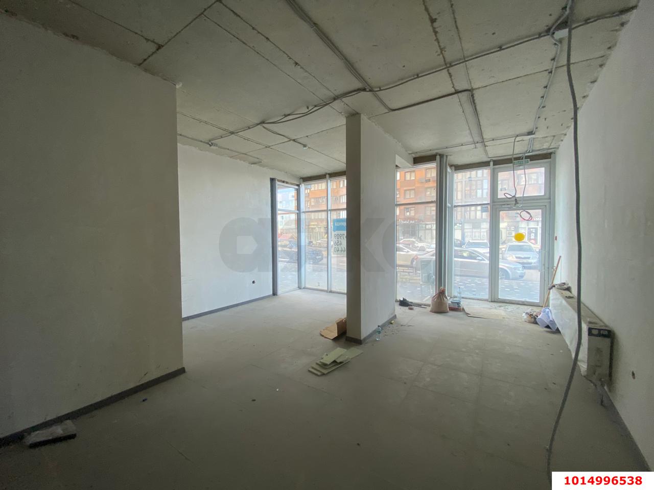 Фото №4: Торговое помещение 55 м² - Краснодар, жилой комплекс Россинский Парк, ул. Командорская, 15