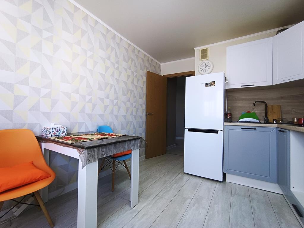 Фото №3: 2-комнатная квартира 58 м² - Яблоновский, Прикубанский внутригородской округ, Круглик, Прикубанский внутригородской округ, ст Луч, ул. Гагарина, 192к4