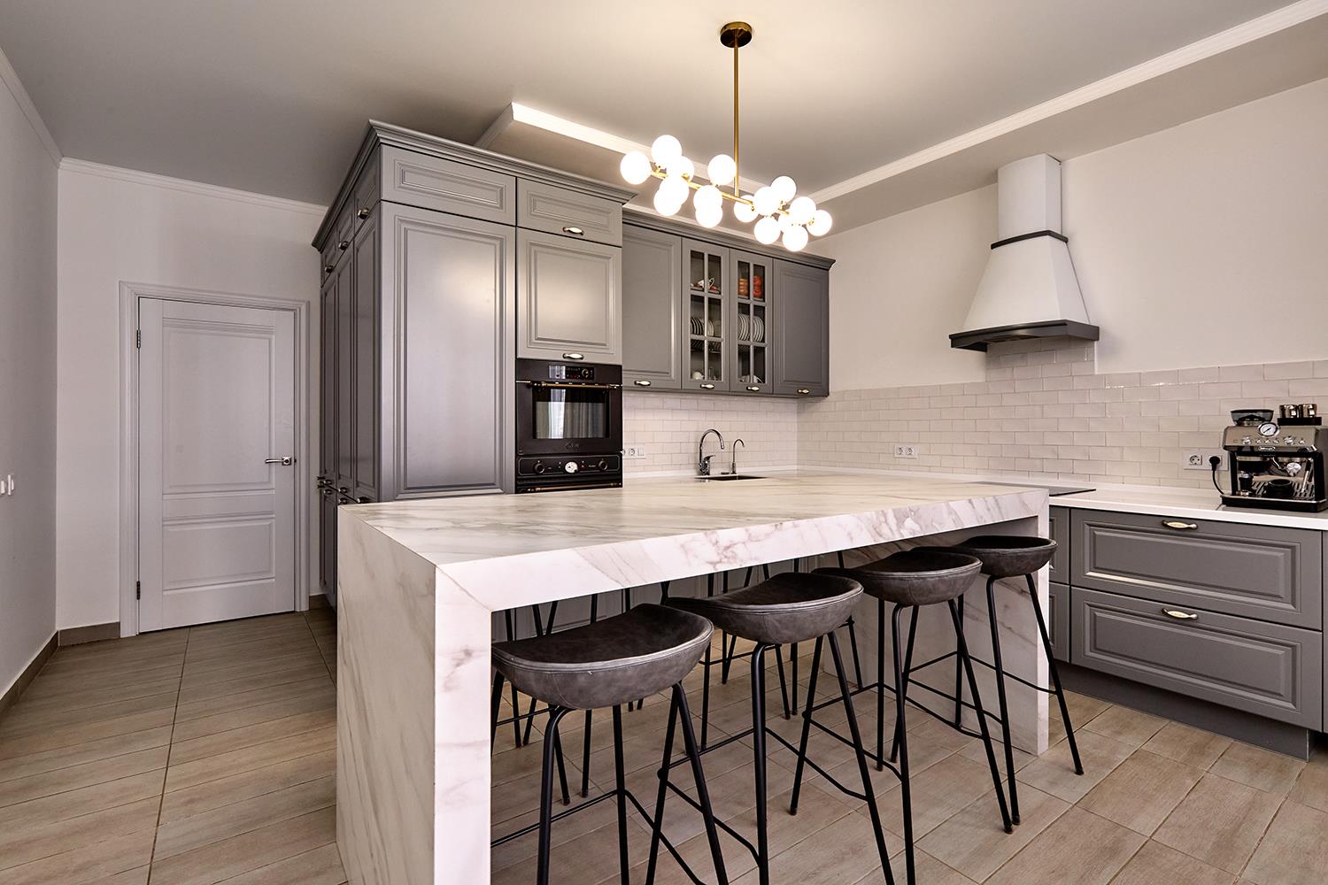 Фото №1: 3-комнатная квартира 130 м² - Краснодар, Западный внутригородской округ, ЖК Новый Город, мкр. Юбилейный, б-р Клары Лучко, 14к3