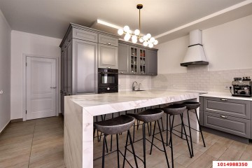 Фото №1: 3-комнатная квартира 130 м² - Краснодар, мкр. Юбилейный, б-р Клары Лучко, 14к3