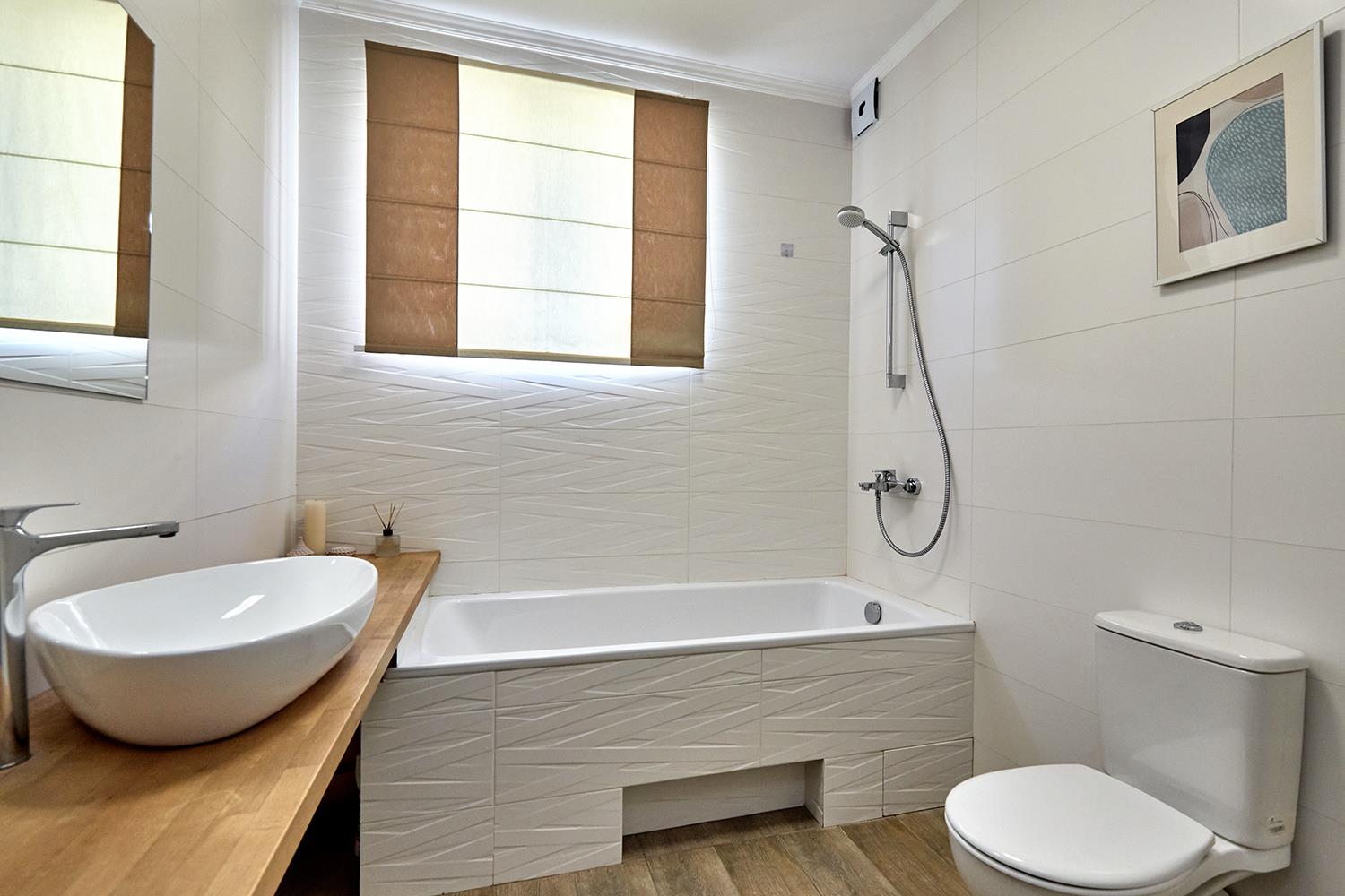 Фото №14: 3-комнатная квартира 130 м² - Краснодар, Западный внутригородской округ, ЖК Новый Город, мкр. Юбилейный, б-р Клары Лучко, 14к3