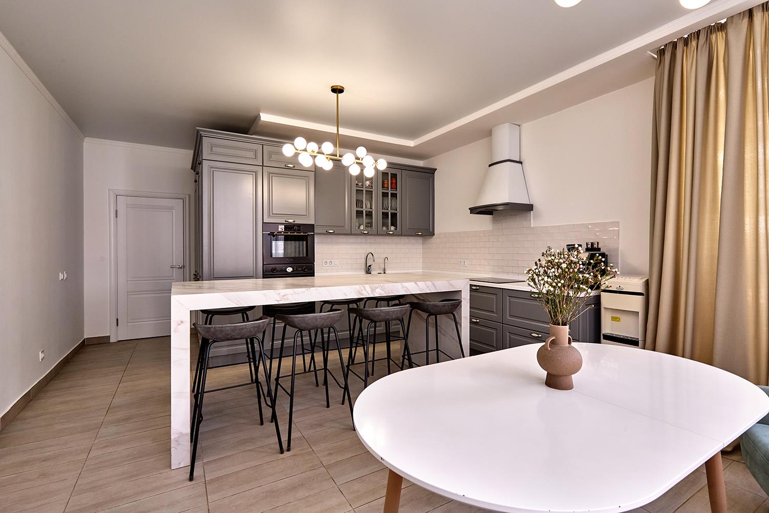 Фото №6: 3-комнатная квартира 130 м² - Краснодар, Западный внутригородской округ, ЖК Новый Город, мкр. Юбилейный, б-р Клары Лучко, 14к3