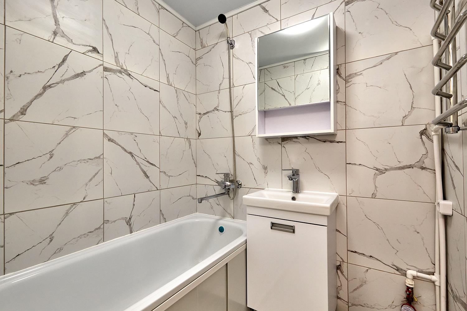 Фото №12: 2-комнатная квартира 50 м² - Краснодар, Западный внутригородской округ, мкр. Юбилейный, ул. Думенко, 12