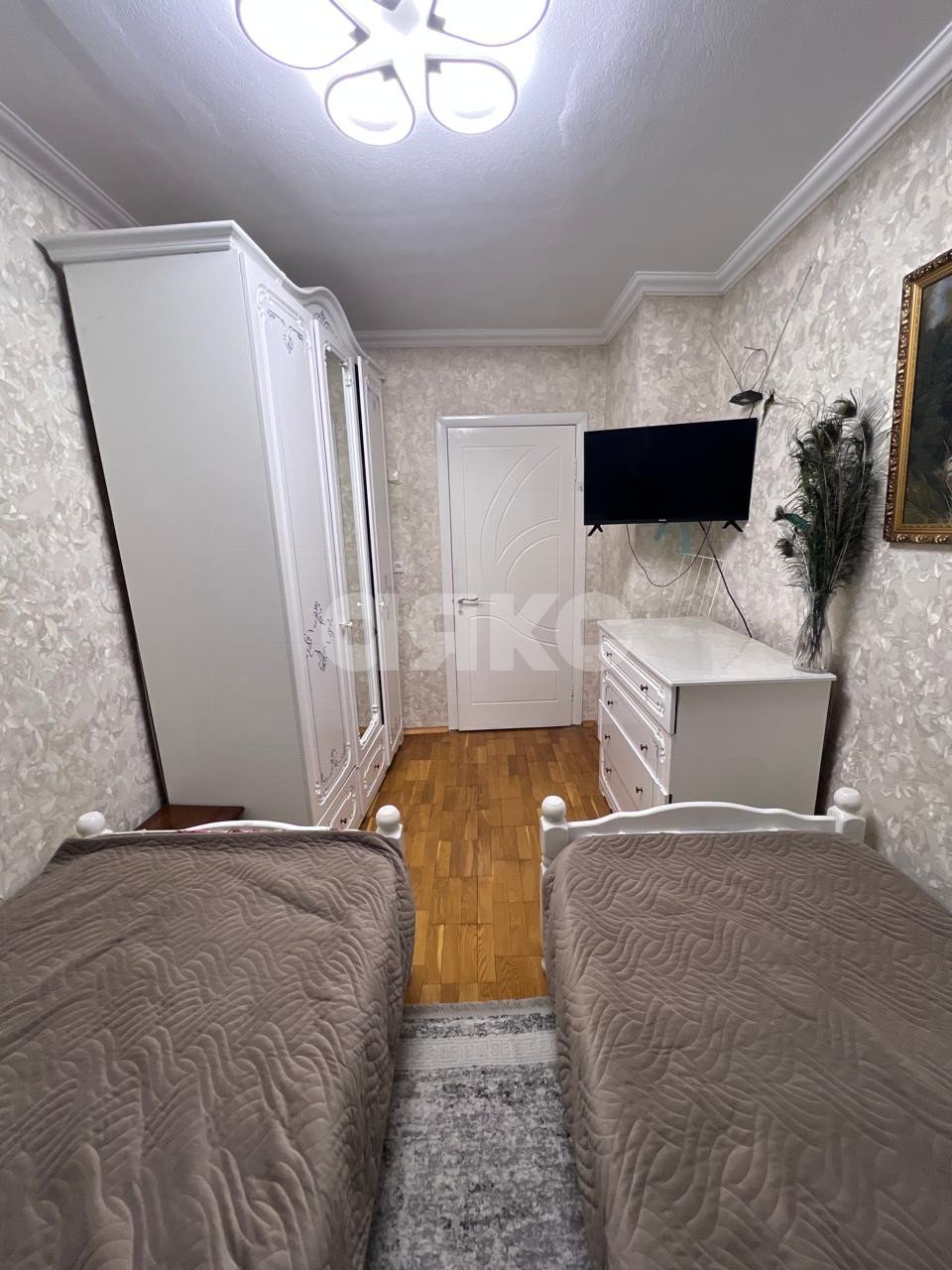 Фото №7: 3-комнатная квартира 56 м² - Майкоп, Центр, ул. Ленина, 54
