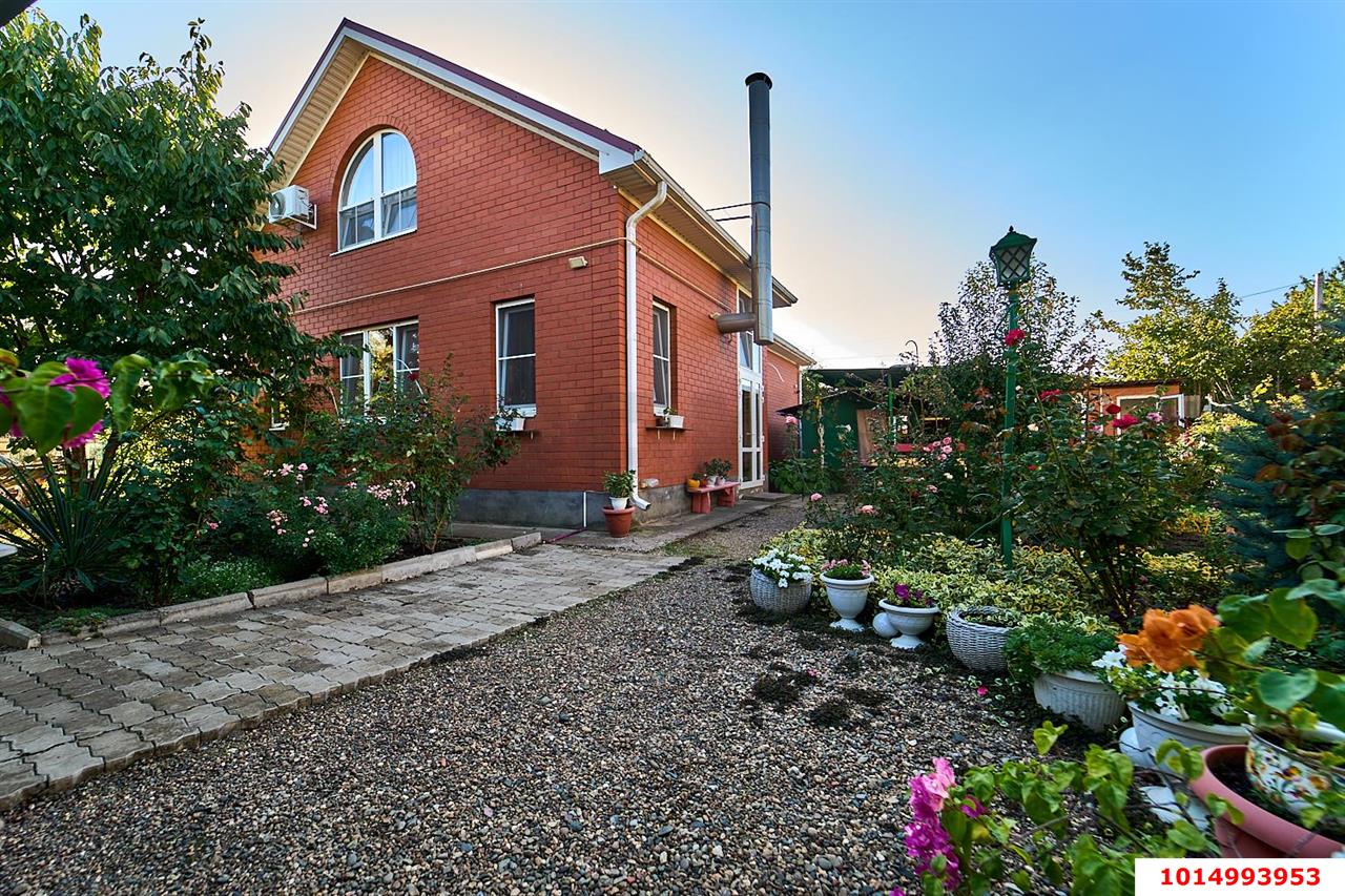 Фото №1: Дом 159 м² + 5 сот. - Краснодар, Прикубанский внутригородской округ, Сады Калинина, ст Радист, ул. Грушевая, 17