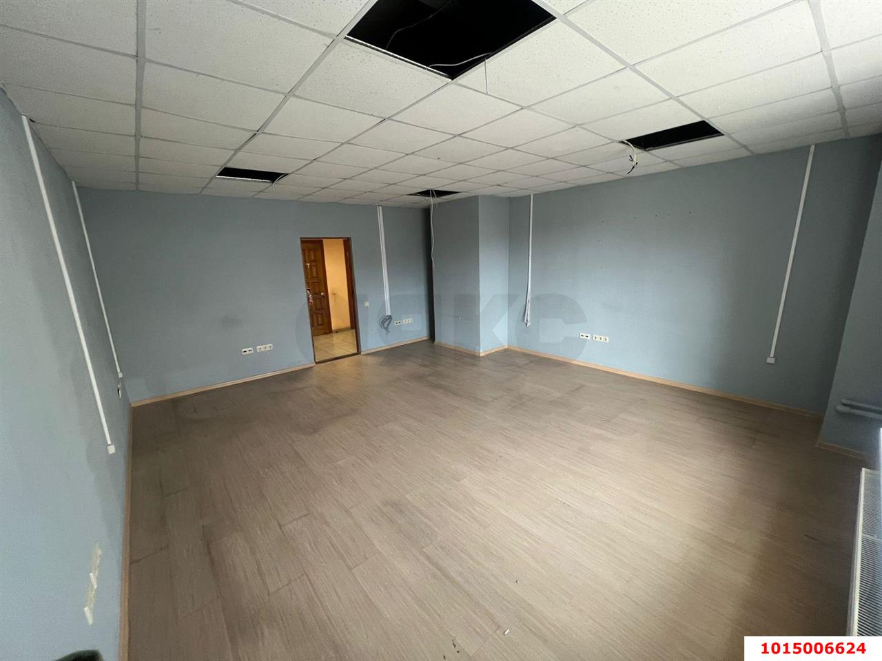 Фото №2: Офисное помещение 400 м² - Краснодар, Черёмушки, ул. Новороссийская, 102/7