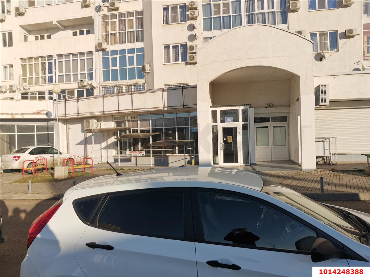 Фото №4: Торговое помещение 107 м² - Краснодар, Центральный, ул. Кубанская Набережная, 31/1