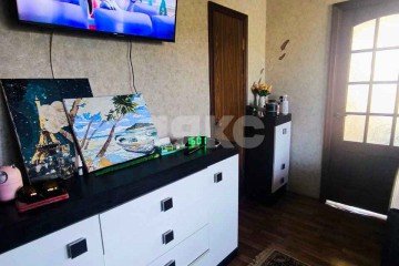 Фото №3: 3-комнатная квартира 40 м² - Мариуполь, р. Ильичёвский, ул. Сеченова, 96
