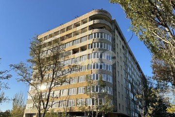 Фото №2: 3-комнатная квартира 109 м² - Мариуполь, р. Жовтневый, ул. Бахчиванджи, 27А