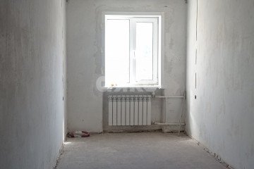Фото №2: 3-комнатная квартира 55 м² - Мариуполь, р. Жовтневый, пр-кт Металлургов, 62