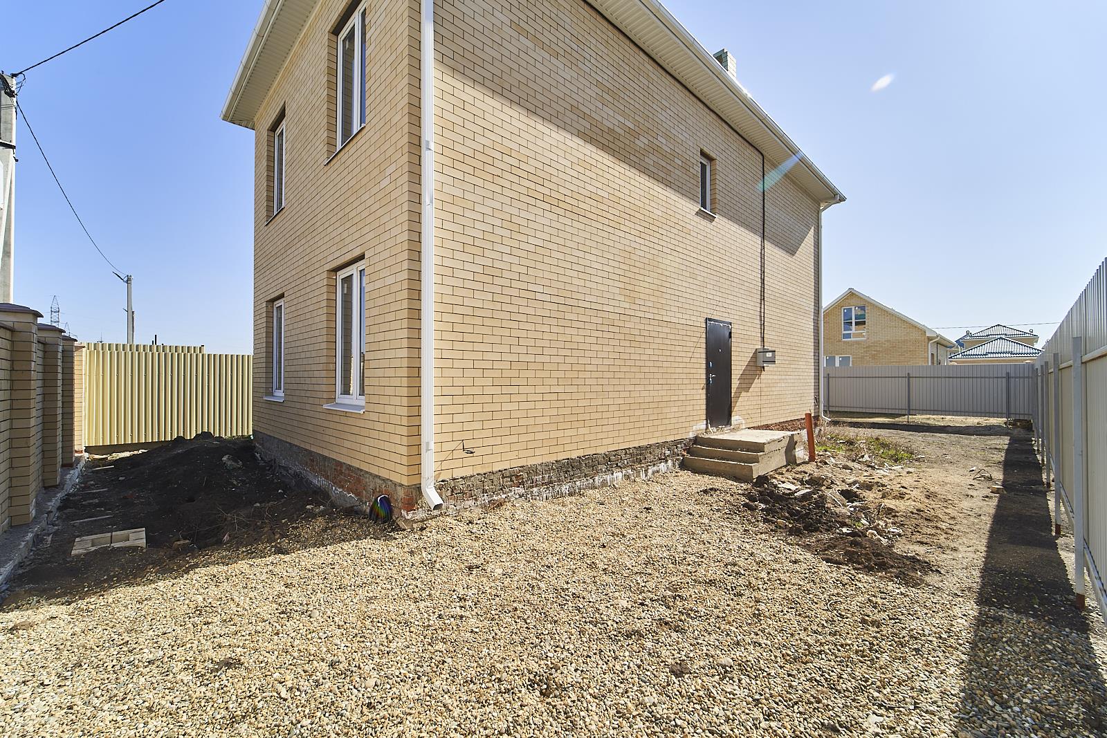 Фото №2: Дом 145 м² + 3.45 сот. - Краснодар, КП Изумрудный город, коттеджный  Изумрудный Город, мкр. Прикубанский внутригородской округ, ул. имени Виктора Тюрина, 38к1