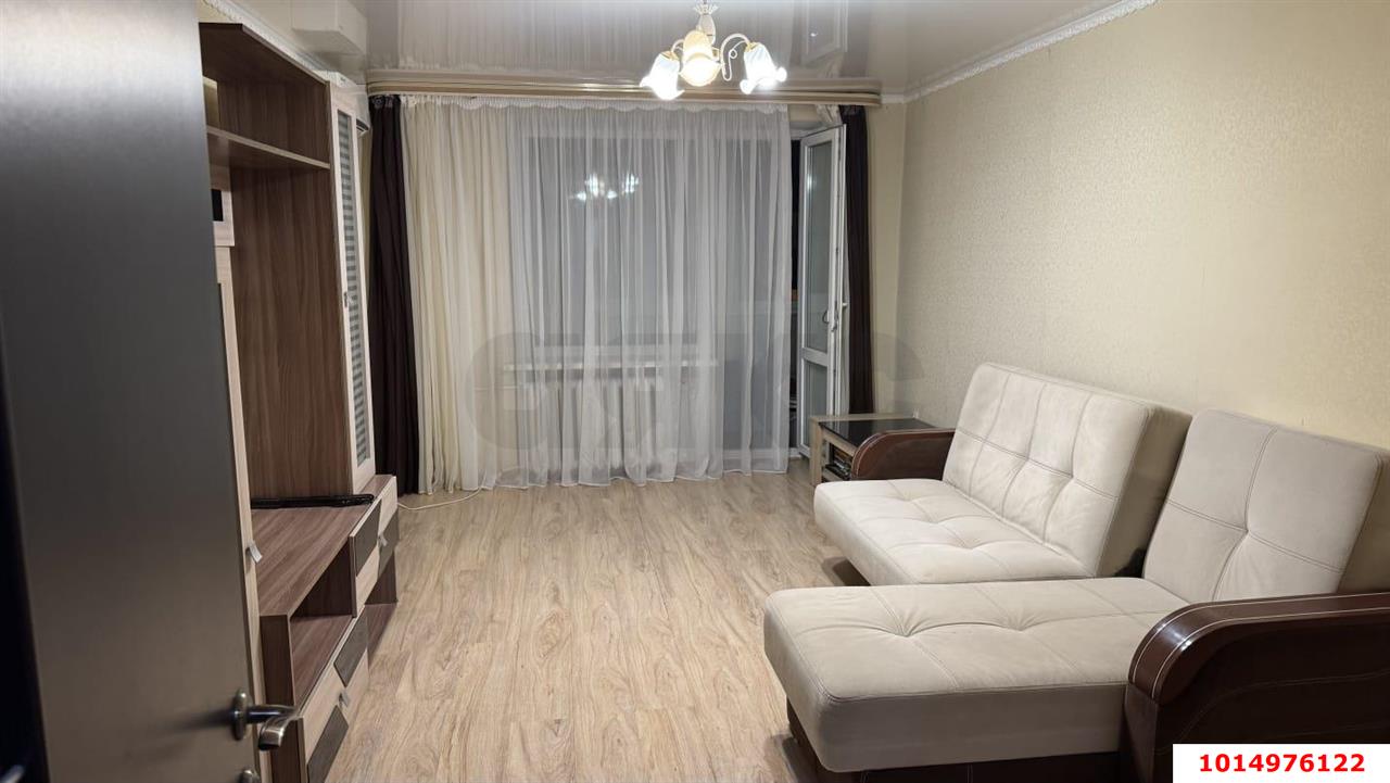 Фото №1: 3-комнатная квартира 71 м² - Феодосия, ул. Шевченко, 59