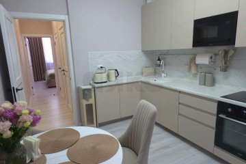 Фото №2: 2-комнатная квартира 50 м² - Краснодар, мкр. жилой комплекс Спортивная Деревня, ул. имени Генерала Корнилова, 12