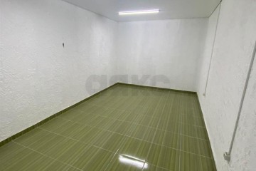 Фото №1: Торговое помещение 18 м² - Краснодар, мкр. жилой комплекс Три Кита, ул. Московская, 131к2