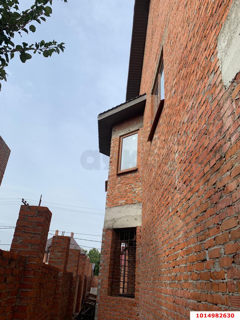 Фото №4: Дом 359 м² + 4 сот. - Краснодар, Прикубанский внутригородской округ, мкр. Плодородный-2, ул. Исакиевская, 18