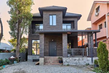 Фото №2: Дом 250 м² - Краснодар, мкр. Западный внутригородской округ, ул. Михаила Власова, 280