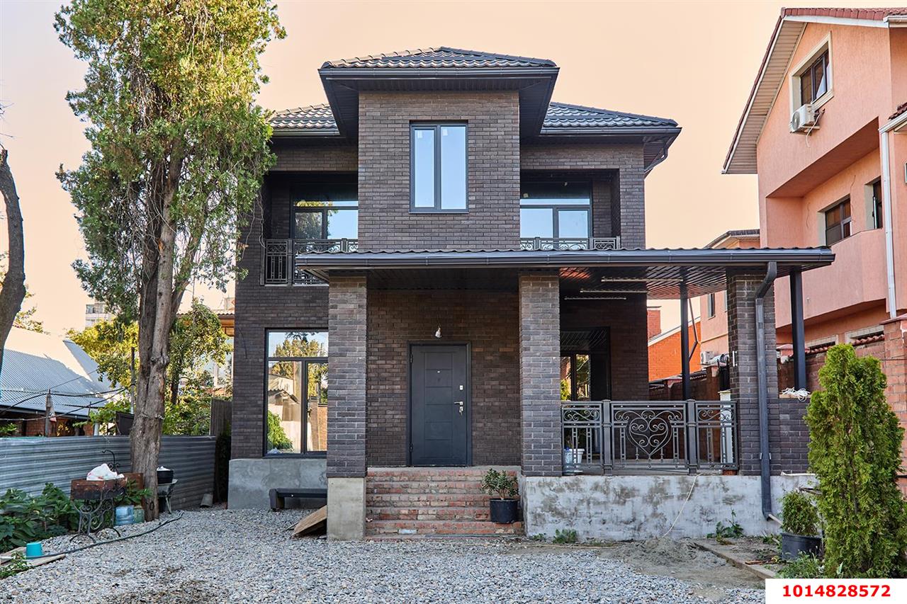 Фото №2: Дом 250 м² + 5 сот. - Краснодар, мкр. Западный внутригородской округ, ул. Михаила Власова, 280